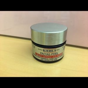 Kiehl’s heavy lift eye cream for men